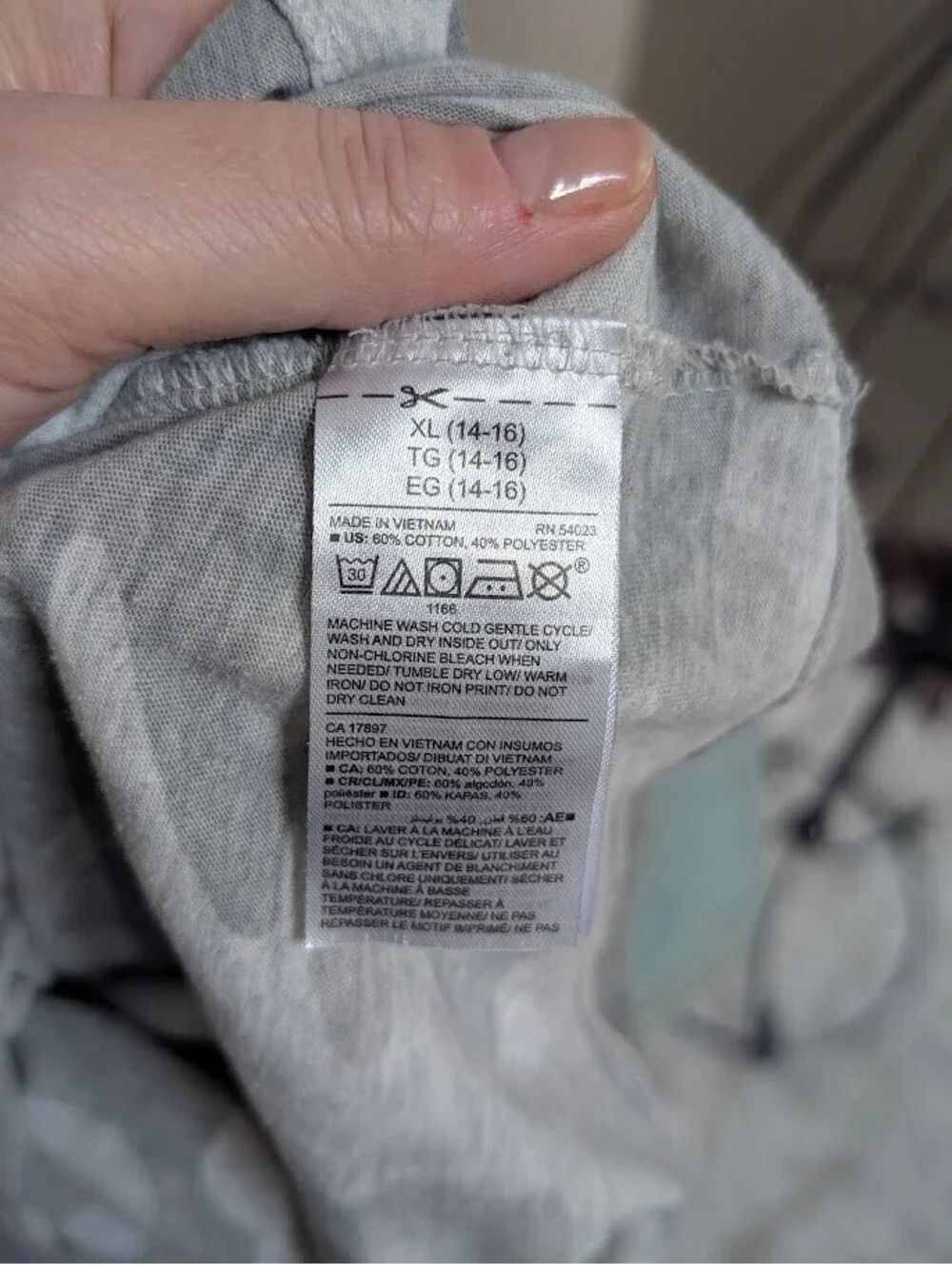 Old Navy XL (14-16) Long Sleeve Gray Camouflage Shirt